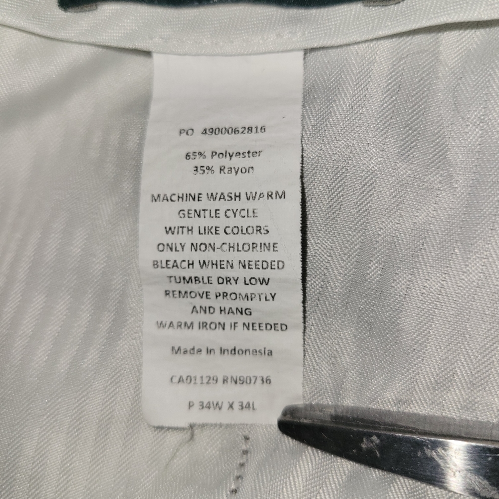Lauren Ralph Lauren Men's Pants - Picture 9 of 11